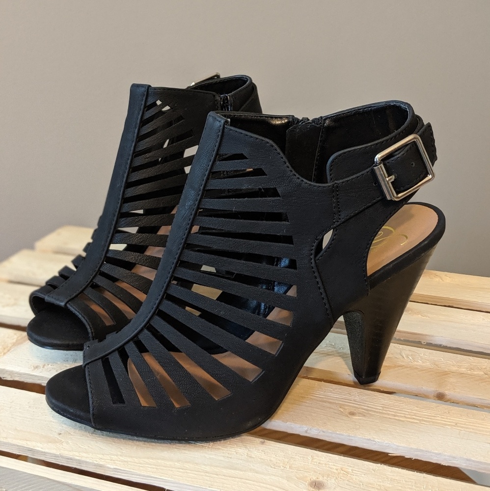 Black summer heel sz 9 NWOT chunky open toe sandal